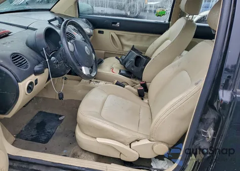 2009 Volkswagen New Beetle S z USA, uszkodzony, nr VIN 3VWRG31C29M500858